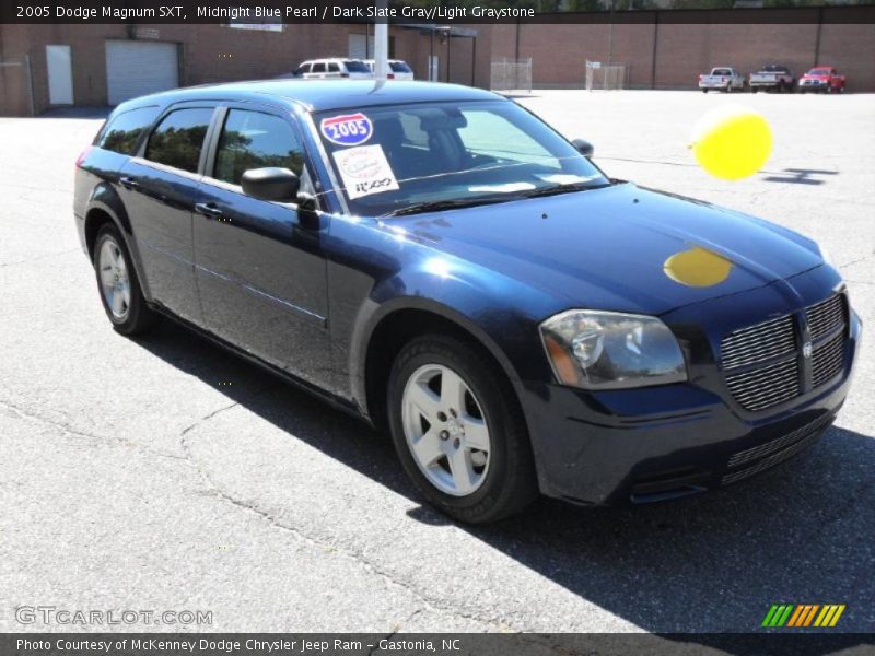 Midnight Blue Pearl / Dark Slate Gray/Light Graystone 2005 Dodge Magnum SXT