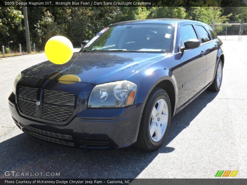 Midnight Blue Pearl / Dark Slate Gray/Light Graystone 2005 Dodge Magnum SXT
