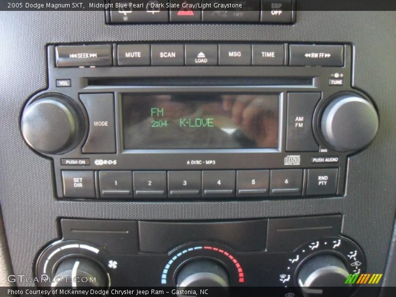 Midnight Blue Pearl / Dark Slate Gray/Light Graystone 2005 Dodge Magnum SXT