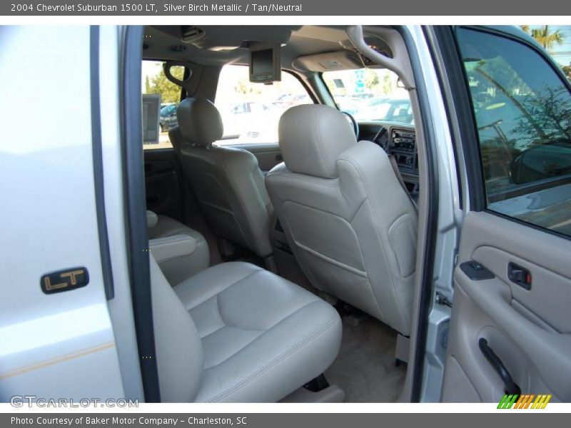 Silver Birch Metallic / Tan/Neutral 2004 Chevrolet Suburban 1500 LT