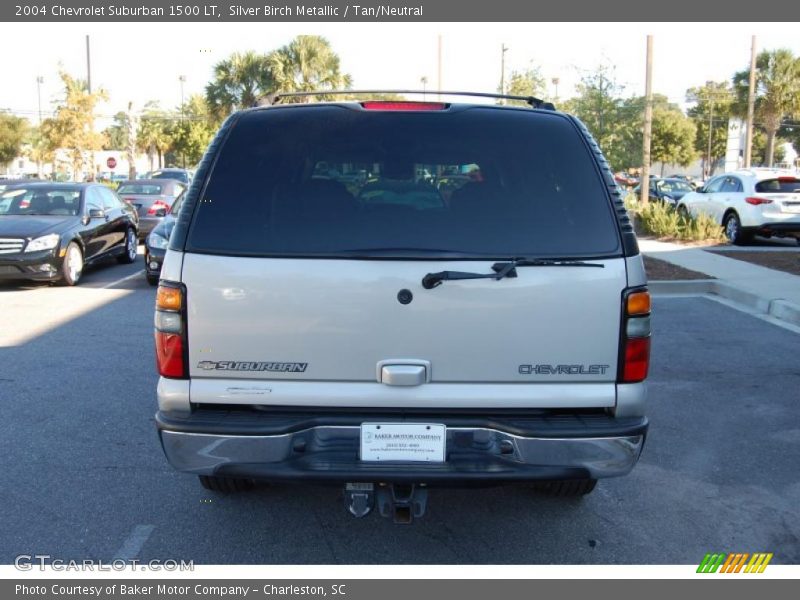 Silver Birch Metallic / Tan/Neutral 2004 Chevrolet Suburban 1500 LT