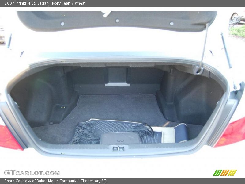 Ivory Pearl / Wheat 2007 Infiniti M 35 Sedan