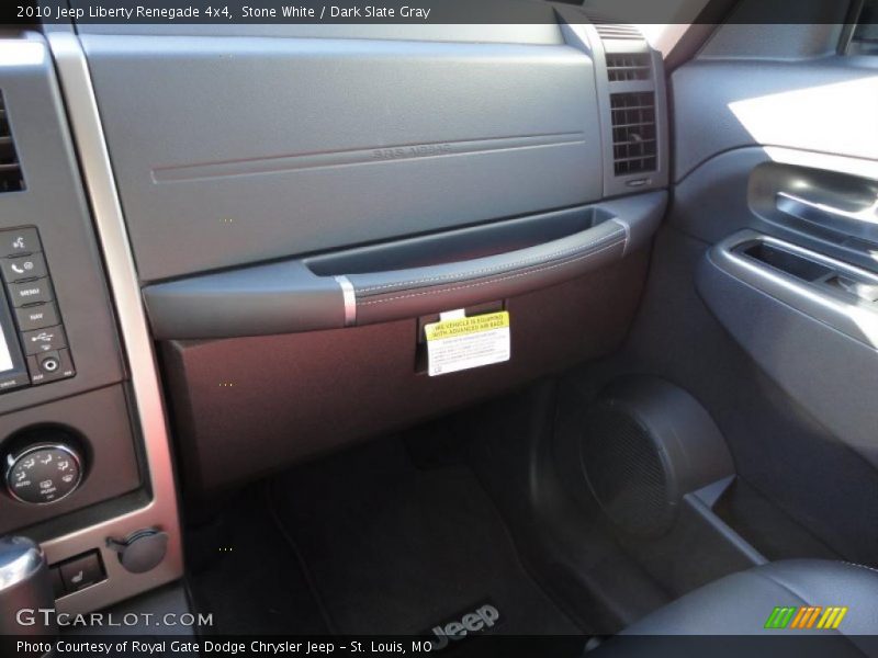 Stone White / Dark Slate Gray 2010 Jeep Liberty Renegade 4x4
