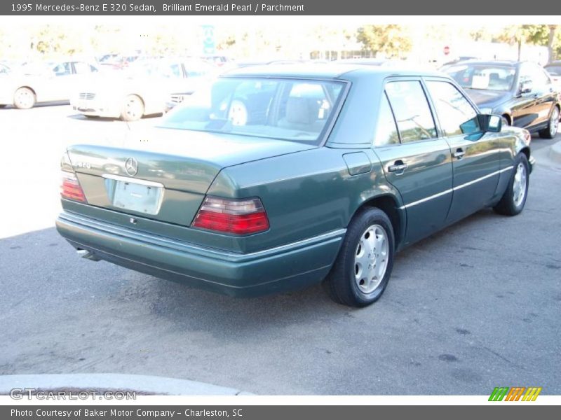 Brilliant Emerald Pearl / Parchment 1995 Mercedes-Benz E 320 Sedan