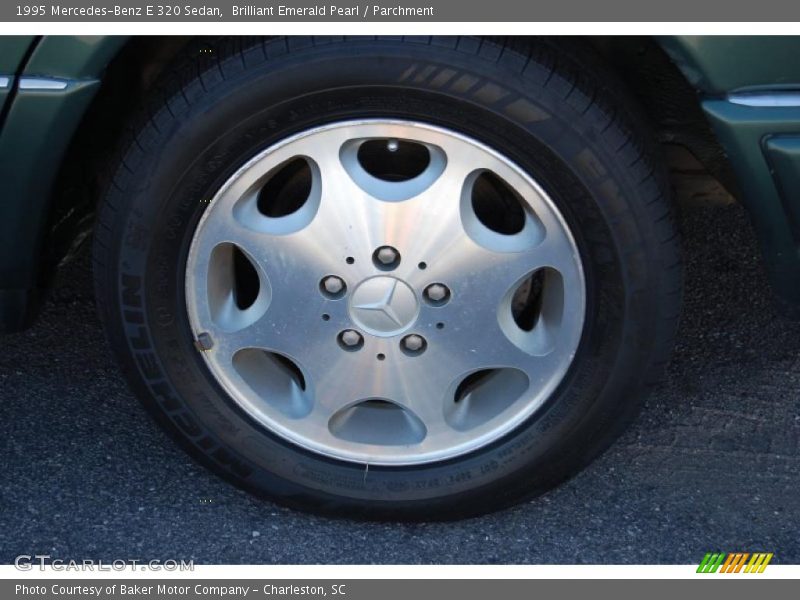 Brilliant Emerald Pearl / Parchment 1995 Mercedes-Benz E 320 Sedan