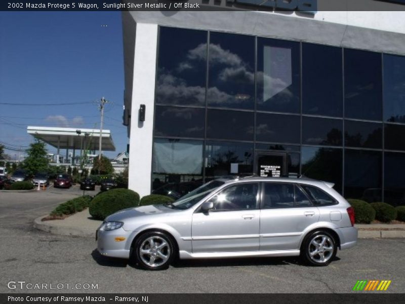 Sunlight Silver Metallic / Off Black 2002 Mazda Protege 5 Wagon
