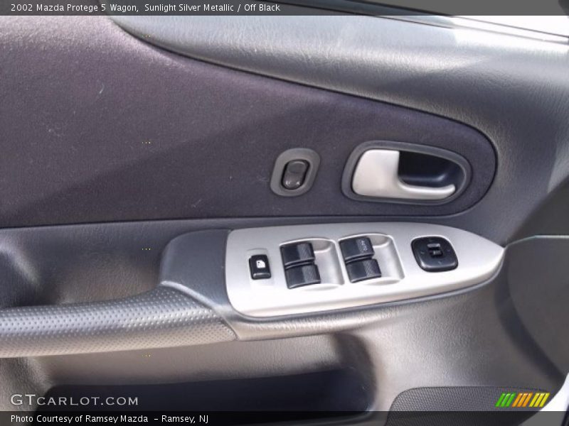Sunlight Silver Metallic / Off Black 2002 Mazda Protege 5 Wagon