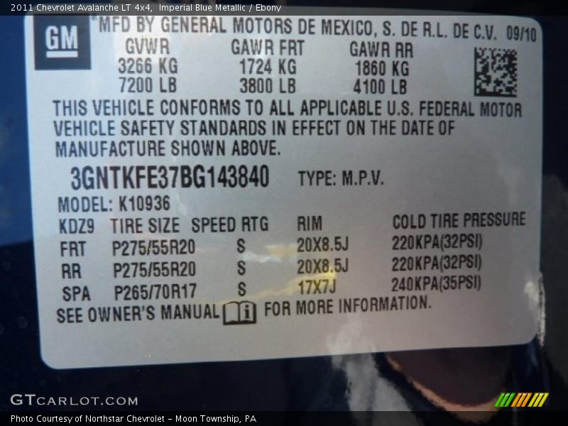 Imperial Blue Metallic / Ebony 2011 Chevrolet Avalanche LT 4x4