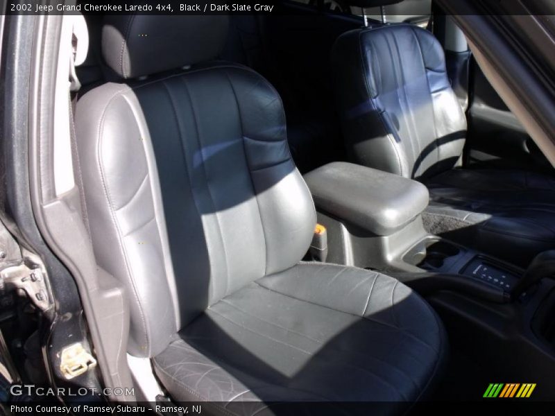 Black / Dark Slate Gray 2002 Jeep Grand Cherokee Laredo 4x4