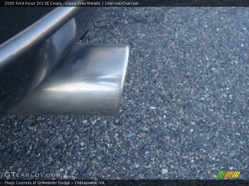 Liquid Grey Metallic / Charcoal/Charcoal 2005 Ford Focus ZX3 SE Coupe
