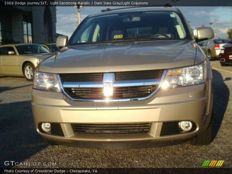 Light Sandstone Metallic / Dark Slate Gray/Light Graystone 2009 Dodge Journey SXT