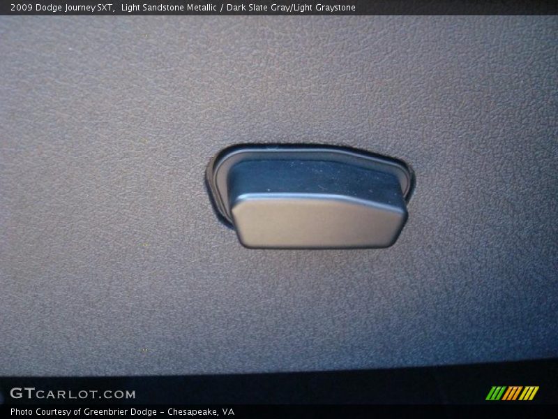 Light Sandstone Metallic / Dark Slate Gray/Light Graystone 2009 Dodge Journey SXT