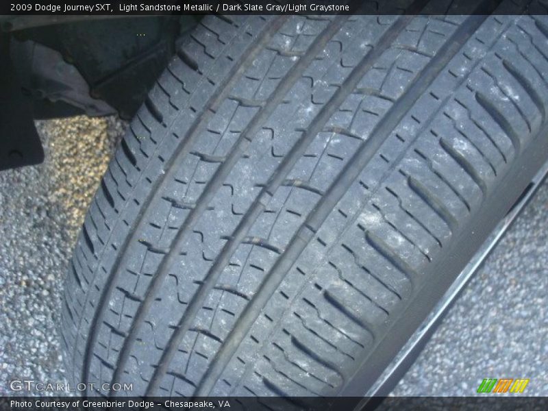 Light Sandstone Metallic / Dark Slate Gray/Light Graystone 2009 Dodge Journey SXT