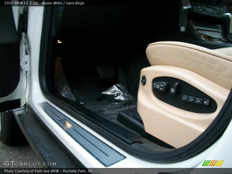 Alpine White / Sand Beige 2007 BMW X3 3.0si