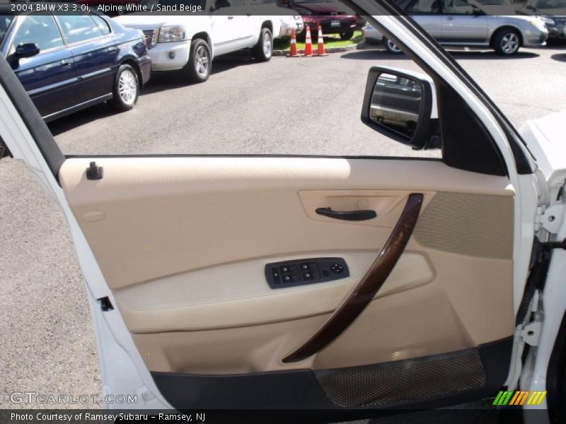 Alpine White / Sand Beige 2004 BMW X3 3.0i