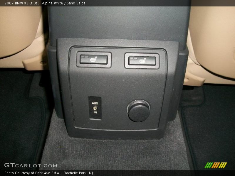 Alpine White / Sand Beige 2007 BMW X3 3.0si
