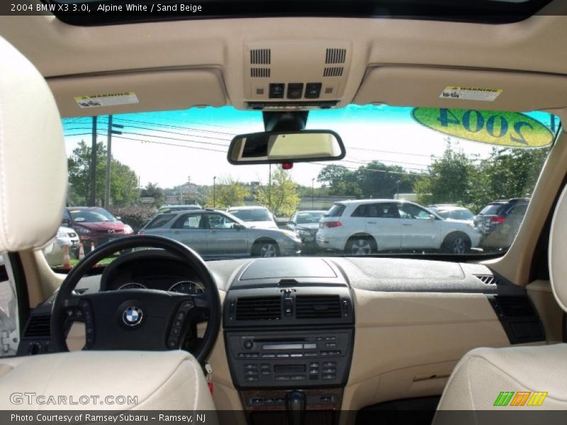 Alpine White / Sand Beige 2004 BMW X3 3.0i