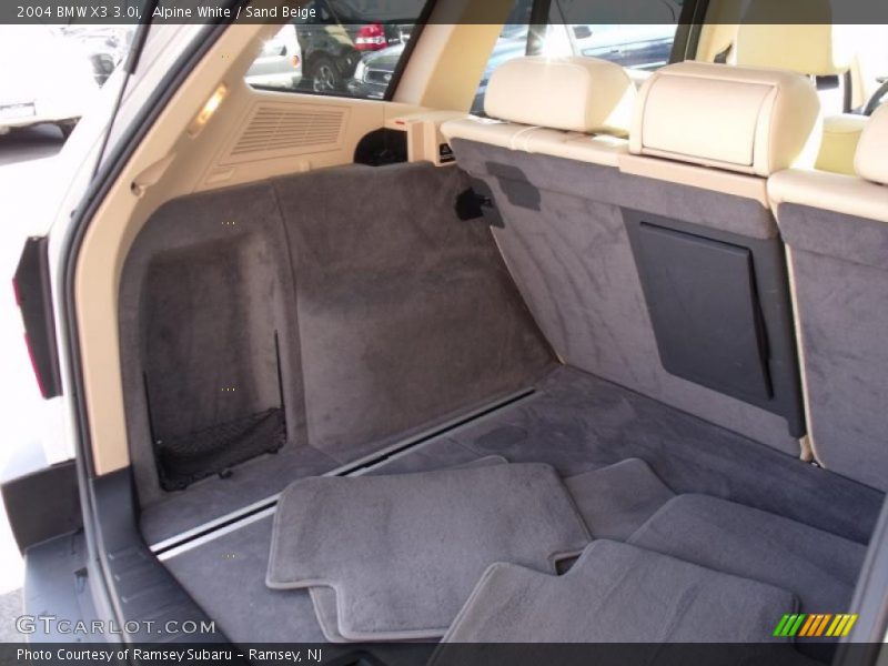 Alpine White / Sand Beige 2004 BMW X3 3.0i