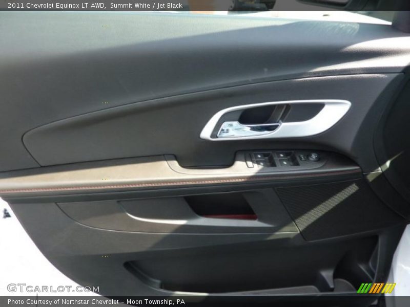 Summit White / Jet Black 2011 Chevrolet Equinox LT AWD