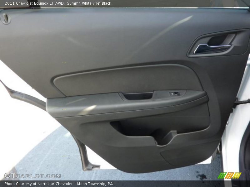 Summit White / Jet Black 2011 Chevrolet Equinox LT AWD
