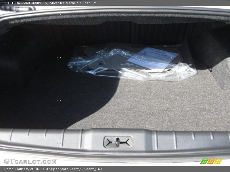 Silver Ice Metallic / Titanium 2011 Chevrolet Malibu LS