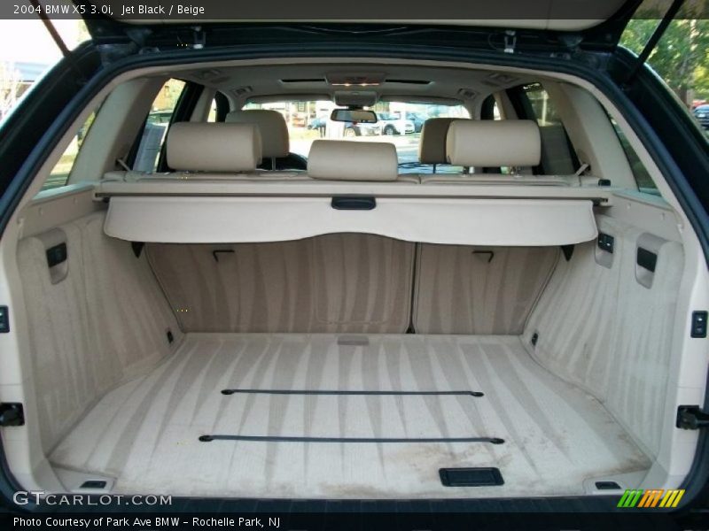 Jet Black / Beige 2004 BMW X5 3.0i