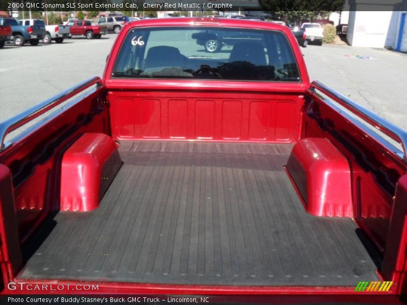 Cherry Red Metallic / Graphite 2000 GMC Sonoma SLS Sport Extended Cab
