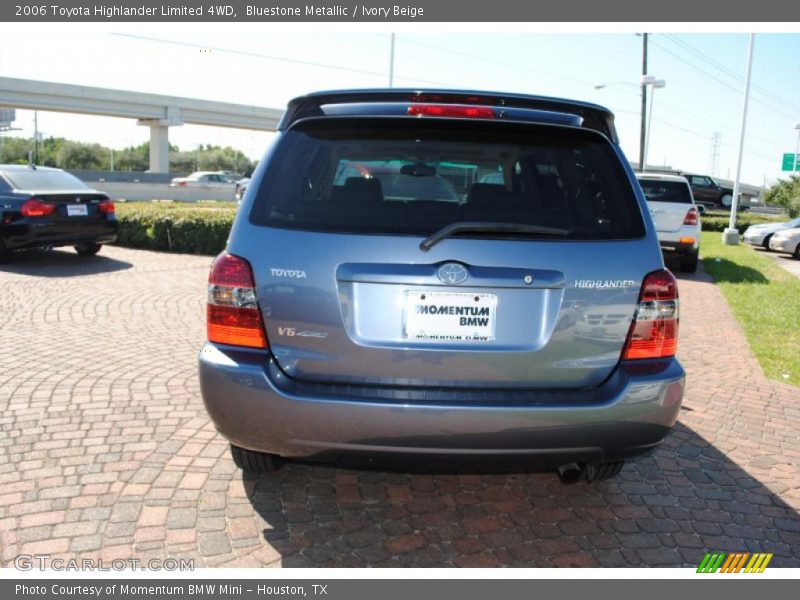 Bluestone Metallic / Ivory Beige 2006 Toyota Highlander Limited 4WD