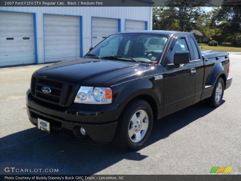 Black / Medium Flint 2007 Ford F150 STX Regular Cab