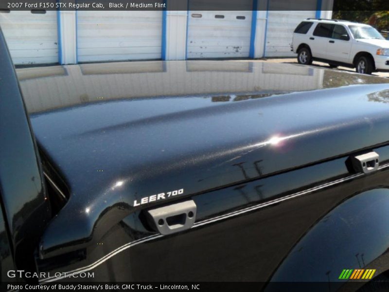 Black / Medium Flint 2007 Ford F150 STX Regular Cab