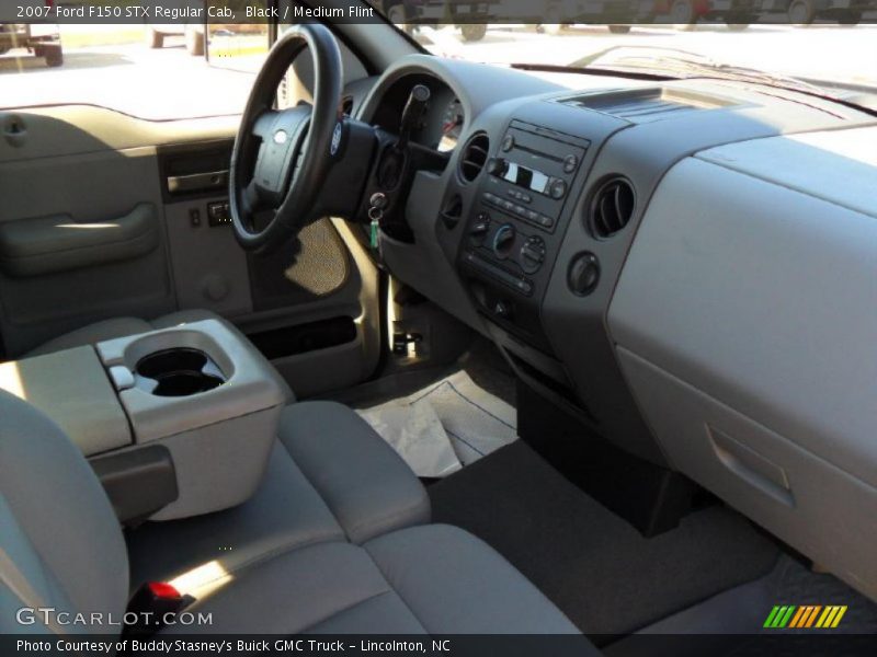 Black / Medium Flint 2007 Ford F150 STX Regular Cab
