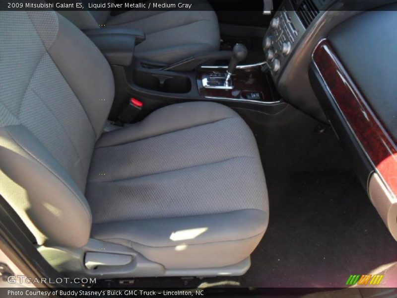 Liquid Silver Metallic / Medium Gray 2009 Mitsubishi Galant ES