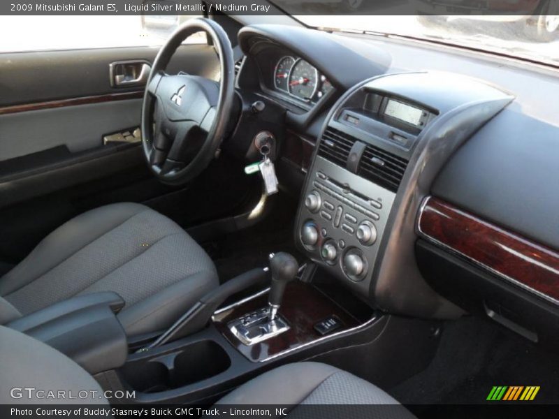 Liquid Silver Metallic / Medium Gray 2009 Mitsubishi Galant ES