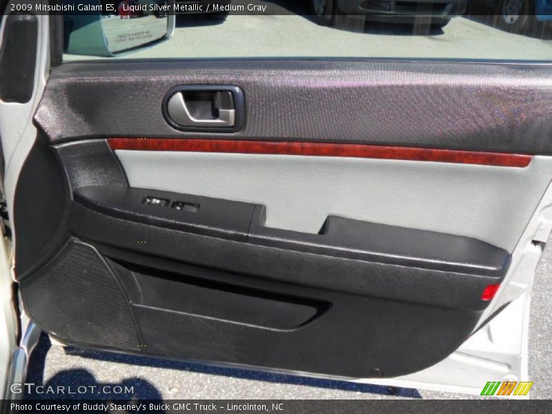Liquid Silver Metallic / Medium Gray 2009 Mitsubishi Galant ES