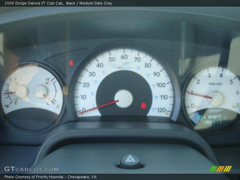 Black / Medium Slate Gray 2006 Dodge Dakota ST Club Cab