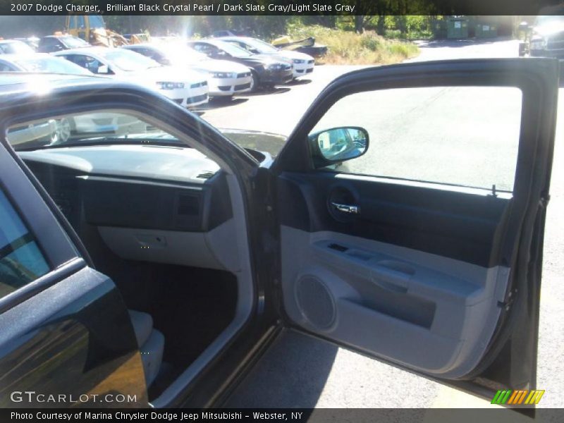 Brilliant Black Crystal Pearl / Dark Slate Gray/Light Slate Gray 2007 Dodge Charger