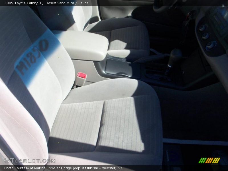 Desert Sand Mica / Taupe 2005 Toyota Camry LE