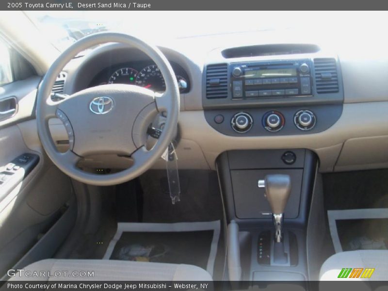 Desert Sand Mica / Taupe 2005 Toyota Camry LE