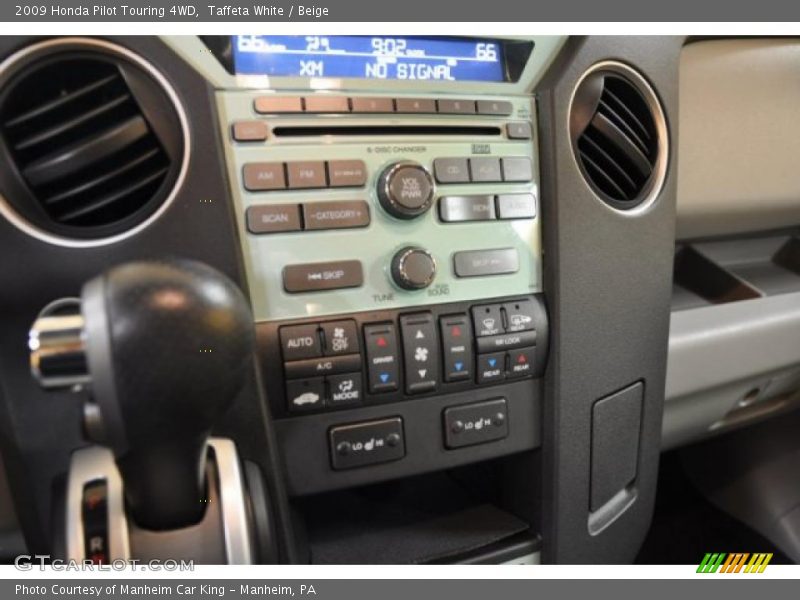 Taffeta White / Beige 2009 Honda Pilot Touring 4WD
