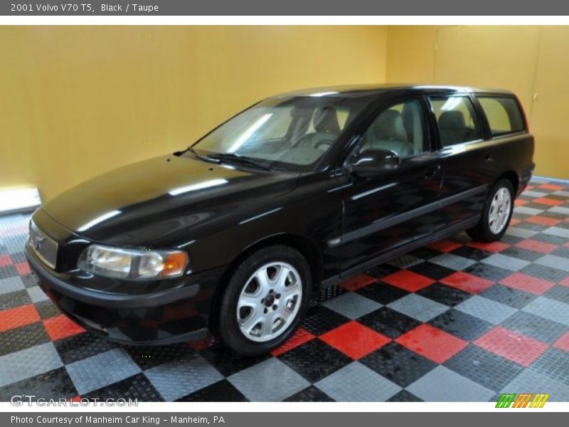 Black / Taupe 2001 Volvo V70 T5