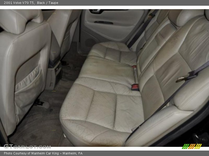 Black / Taupe 2001 Volvo V70 T5