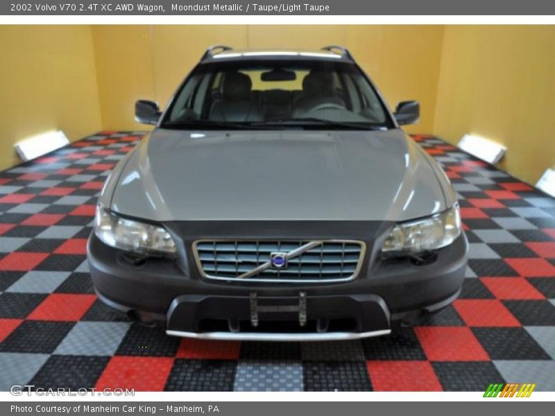 Moondust Metallic / Taupe/Light Taupe 2002 Volvo V70 2.4T XC AWD Wagon