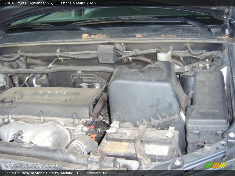 Bluestone Metallic / Ash 2004 Toyota Highlander V6
