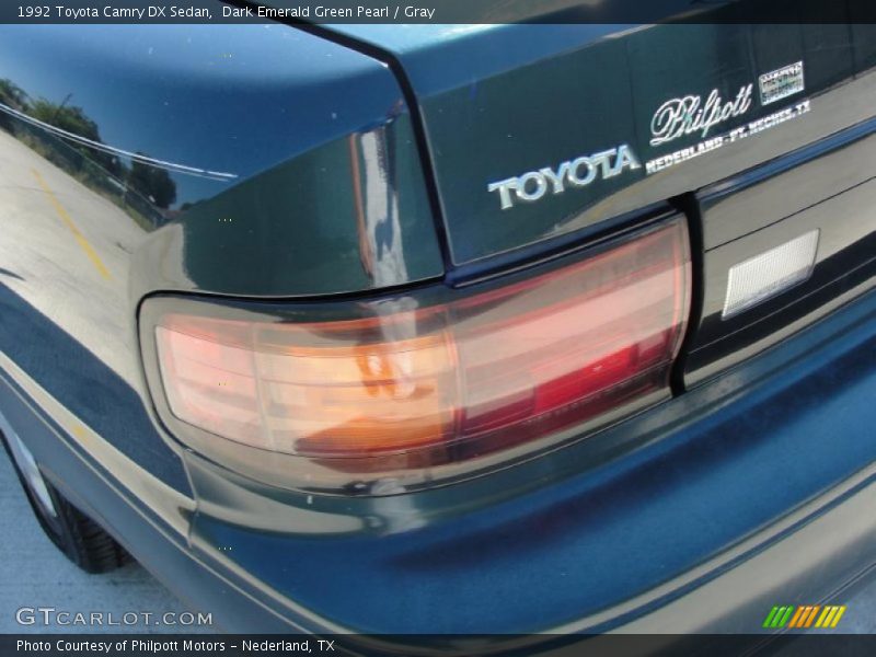 Dark Emerald Green Pearl / Gray 1992 Toyota Camry DX Sedan