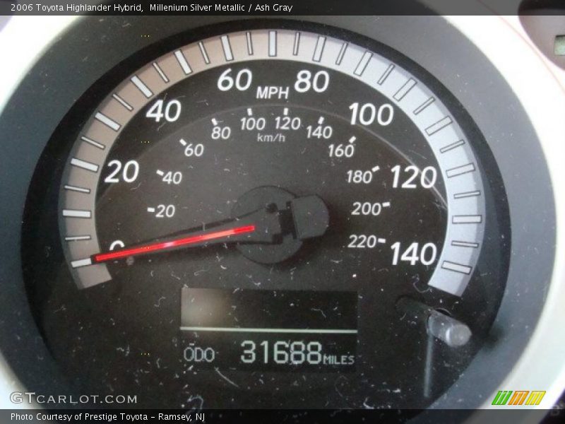 Millenium Silver Metallic / Ash Gray 2006 Toyota Highlander Hybrid