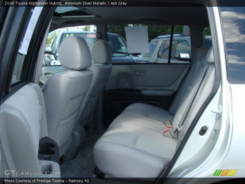 Millenium Silver Metallic / Ash Gray 2006 Toyota Highlander Hybrid