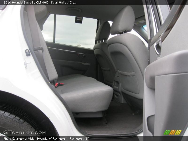 Pearl White / Gray 2010 Hyundai Santa Fe GLS 4WD