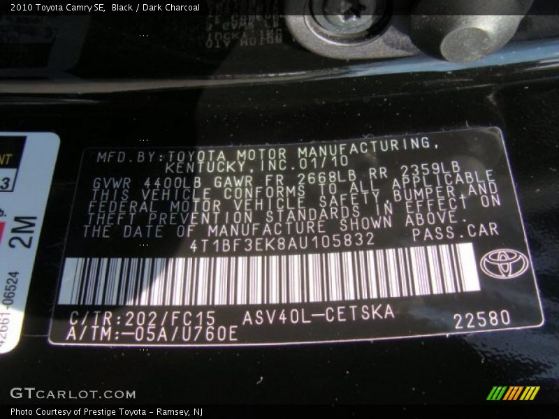 Black / Dark Charcoal 2010 Toyota Camry SE