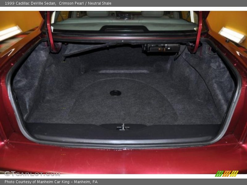 Crimson Pearl / Neutral Shale 1999 Cadillac DeVille Sedan