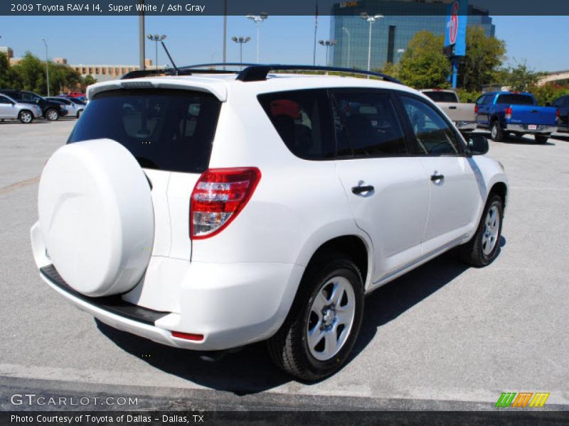 Super White / Ash Gray 2009 Toyota RAV4 I4